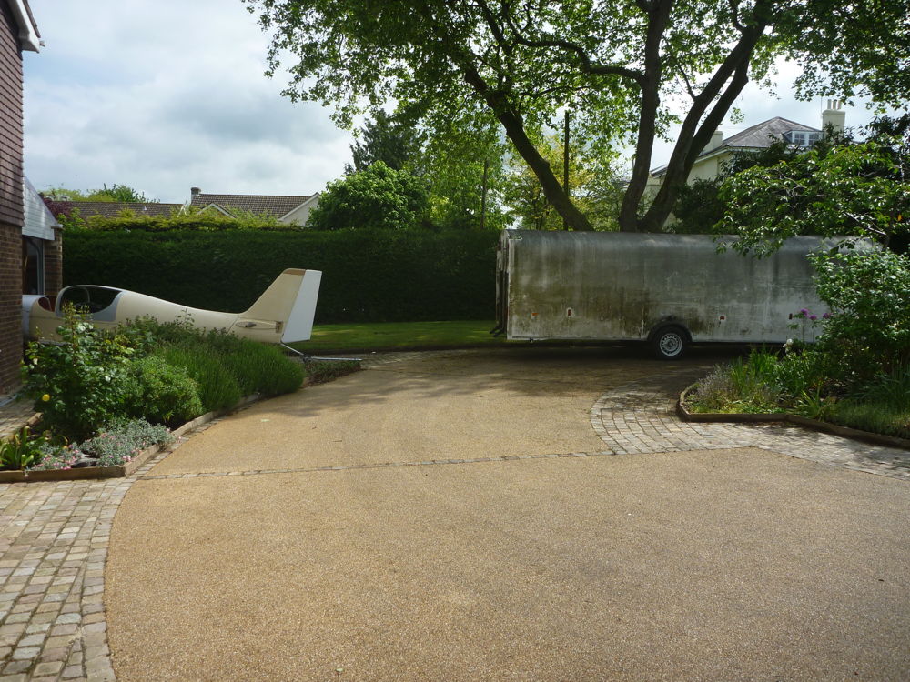 fuselage ready to enter trailer