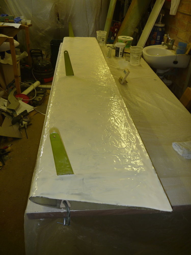 port flap undersurface filled